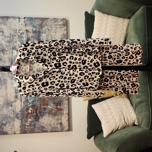 NWT Stars Above Leopard 2 PC Pajama Set 1X leopard print pajamas plus size - Picture 6 of 6